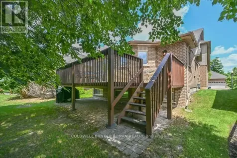 43 Briar Gate New Tecumseth ON L9R 2A8