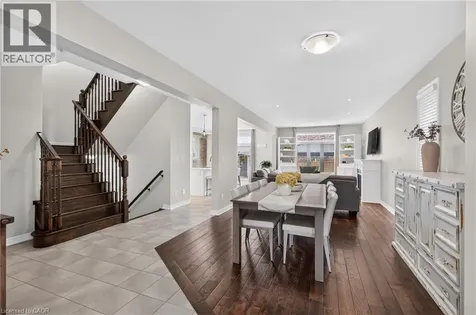 5 Narbonne Crescent Stoney Creek ON L8J 0J8