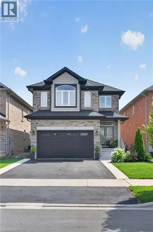 5 Narbonne Crescent Stoney Creek ON L8J 0J8