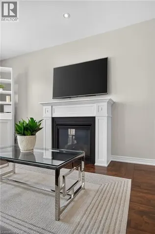 5 Narbonne Crescent Stoney Creek ON L8J 0J8