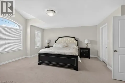 5 Narbonne Crescent Stoney Creek ON L8J 0J8