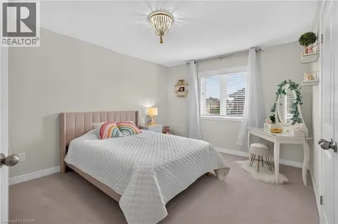 5 Narbonne Crescent Stoney Creek ON L8J 0J8