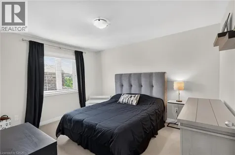 5 Narbonne Crescent Stoney Creek ON L8J 0J8