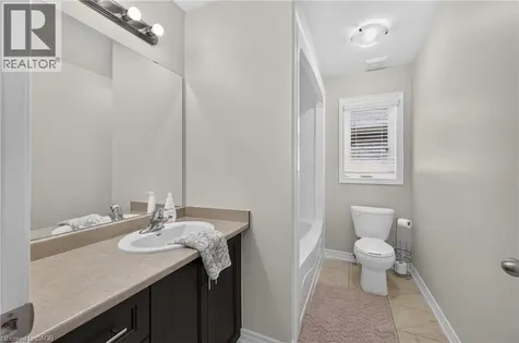 5 Narbonne Crescent Stoney Creek ON L8J 0J8