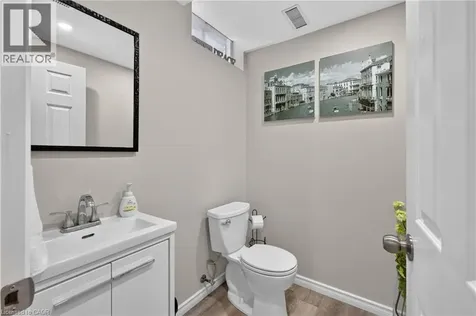 5 Narbonne Crescent Stoney Creek ON L8J 0J8