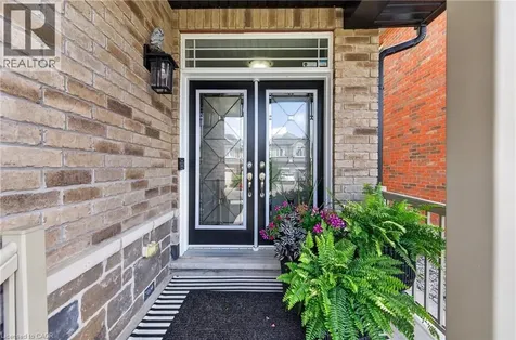 5 Narbonne Crescent Stoney Creek ON L8J 0J8