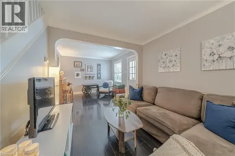 22 Concord Avenue St. Catharines ON L2M 5N6