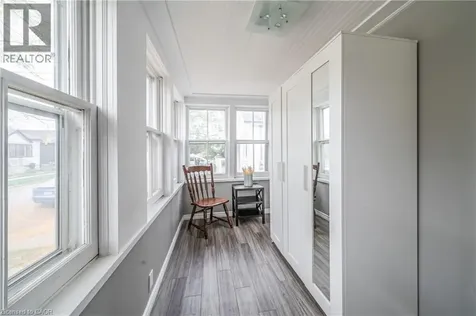 22 Concord Avenue St. Catharines ON L2M 5N6