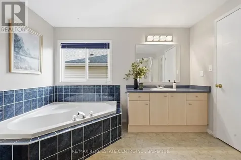 128 Houghton Street Cambridge ON N3C 4L3