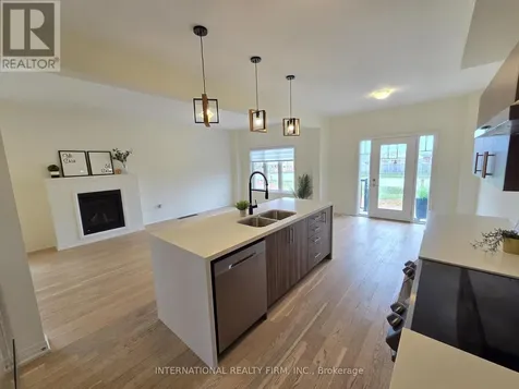23 Harvest Crescent Barrie ON L9J 0T3