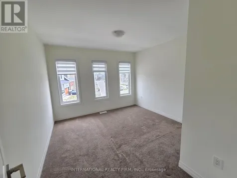 23 Harvest Crescent Barrie ON L9J 0T3