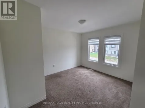 23 Harvest Crescent Barrie ON L9J 0T3