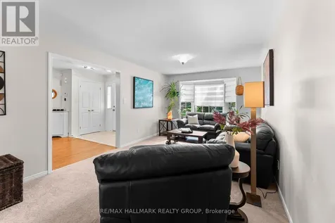 24 Wendell Avenue Ottawa ON K2S 1G9