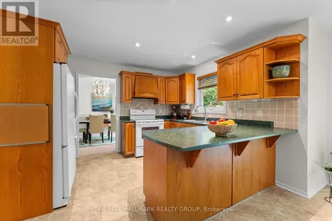 24 Wendell Avenue Ottawa ON K2S 1G9