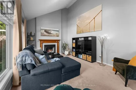 24 Wendell Avenue Ottawa ON K2S 1G9