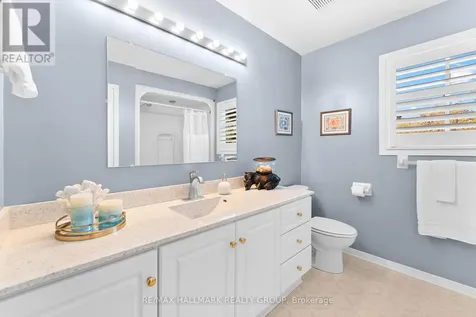 24 Wendell Avenue Ottawa ON K2S 1G9