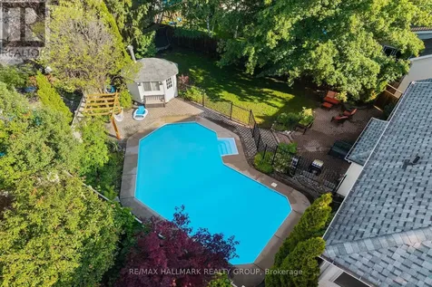 24 Wendell Avenue Ottawa ON K2S 1G9