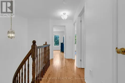 1015 Candlewood Street Ottawa ON K4A 5E8