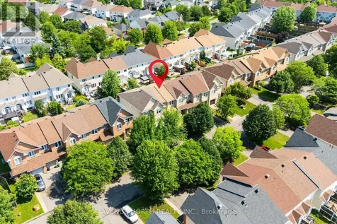 1015 Candlewood Street Ottawa ON K4A 5E8