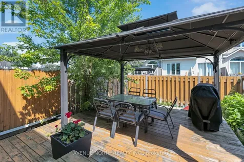 1015 Candlewood Street Ottawa ON K4A 5E8