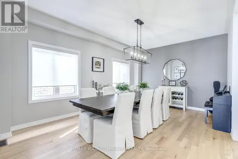 953 Barton Way Innisfil ON L9S 0N5