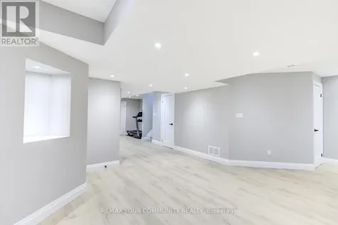 953 Barton Way Innisfil ON L9S 0N5