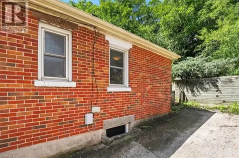 22 Ramore Street Cambridge ON N1S 2P8