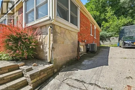 22 Ramore Street Cambridge ON N1S 2P8