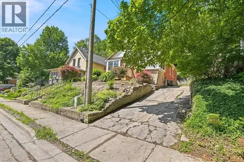 22 Ramore Street Cambridge ON N1S 2P8