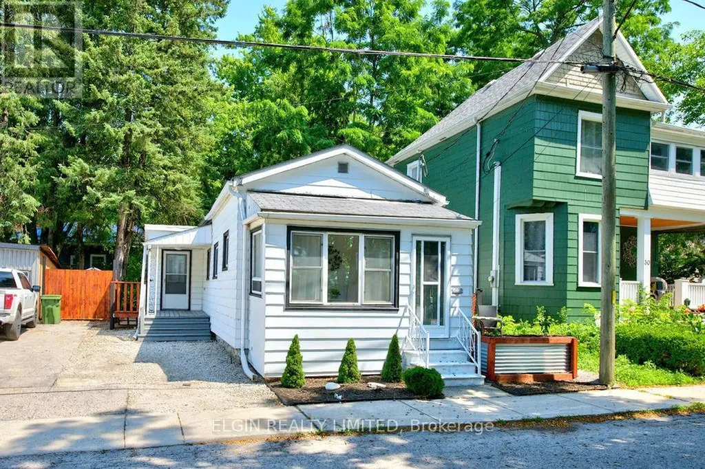 28 Walnut Street St. Thomas ON N5R 2Y6