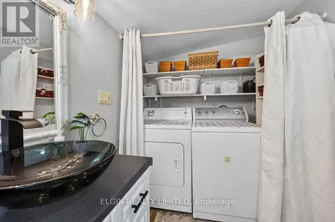 28 Walnut Street St. Thomas ON N5R 2Y6