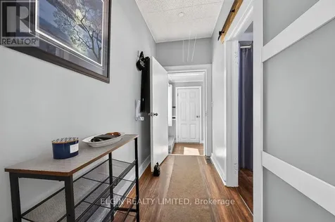 28 Walnut Street St. Thomas ON N5R 2Y6