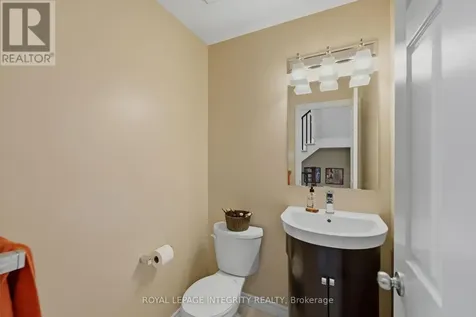 277 Huntsville Drive Ottawa ON K2T 0H1