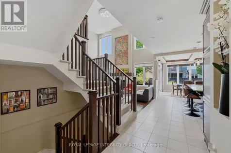 277 Huntsville Drive Ottawa ON K2T 0H1