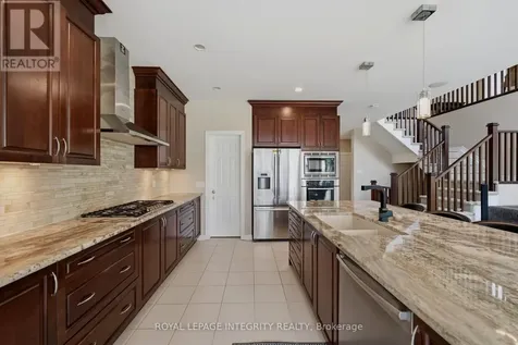 277 Huntsville Drive Ottawa ON K2T 0H1