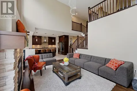 277 Huntsville Drive Ottawa ON K2T 0H1