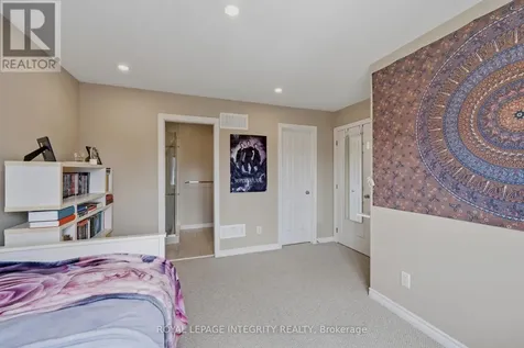 277 Huntsville Drive Ottawa ON K2T 0H1