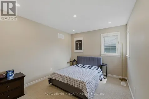 277 Huntsville Drive Ottawa ON K2T 0H1
