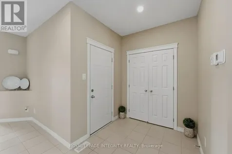 277 Huntsville Drive Ottawa ON K2T 0H1