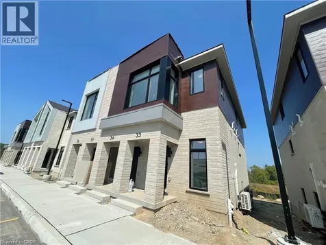 15 Stauffer Woods Trail Kitchener ON N2P 0L1