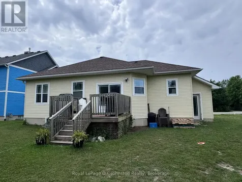 214 Emerald Drive South Saugeen Shores ON N0H 2L0