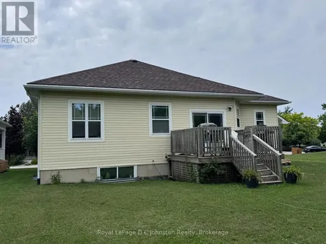 214 Emerald Drive South Saugeen Shores ON N0H 2L0
