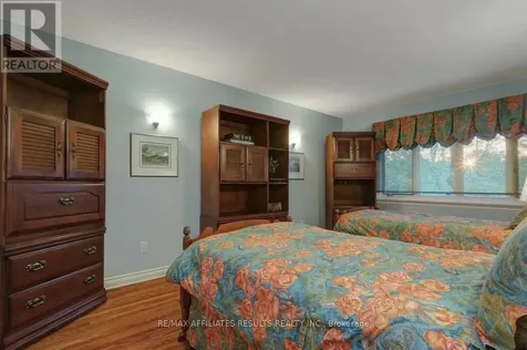 30 Pentland Crescent Ottawa ON K2K 1V5