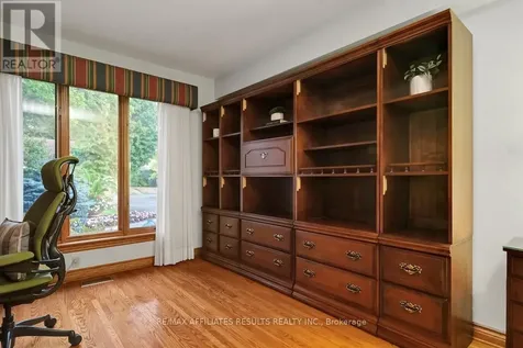 30 Pentland Crescent Ottawa ON K2K 1V5
