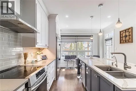 47 Hawke Crescent New Tecumseth ON L0G 1W0