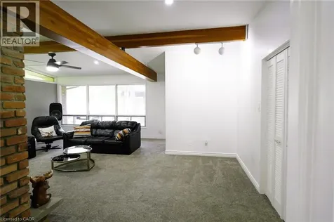 560 Crane Court Burlington ON L7P 4Y8