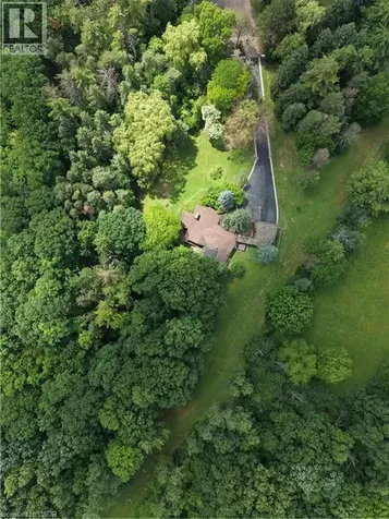 560 Crane Court Burlington ON L7P 4Y8