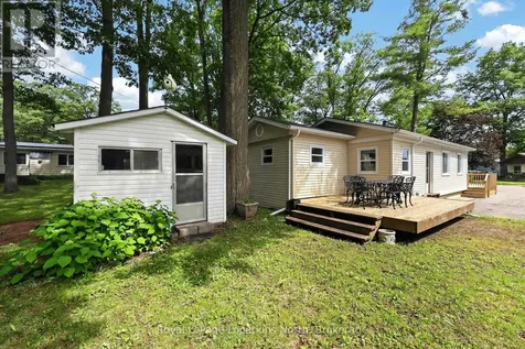 8 Shaw Street Wasaga Beach ON L9Z 1K2
