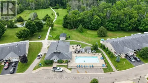 8 Shaw Street Wasaga Beach ON L9Z 1K2