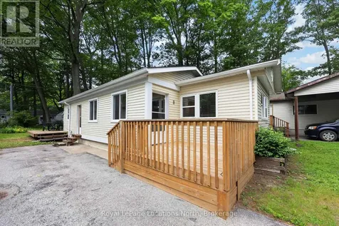 8 Shaw Street Wasaga Beach ON L9Z 1K2